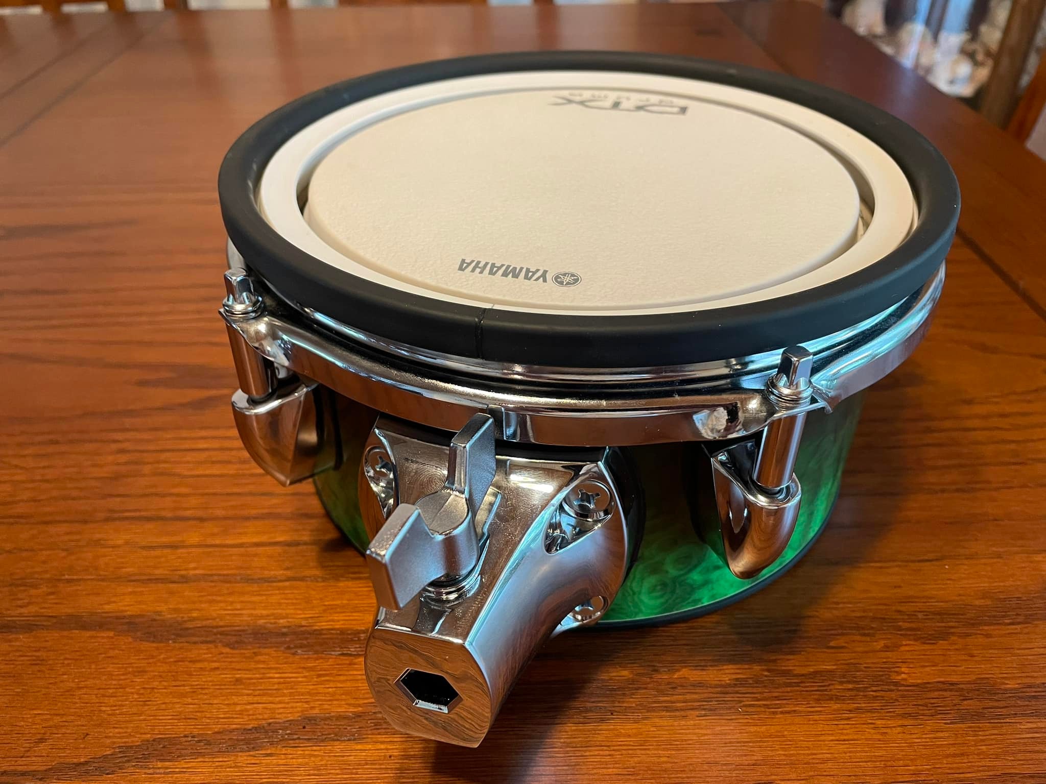 Batterie électronique XDrum MP-08 8 Mesh Pad, Y Compris Le Support Batterie Electronique Adulte