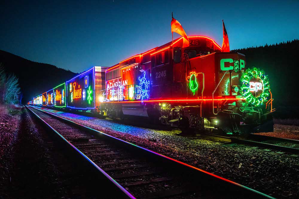 🚂 The Holiday Train is coming... - Parallel Employment Group | Facebook