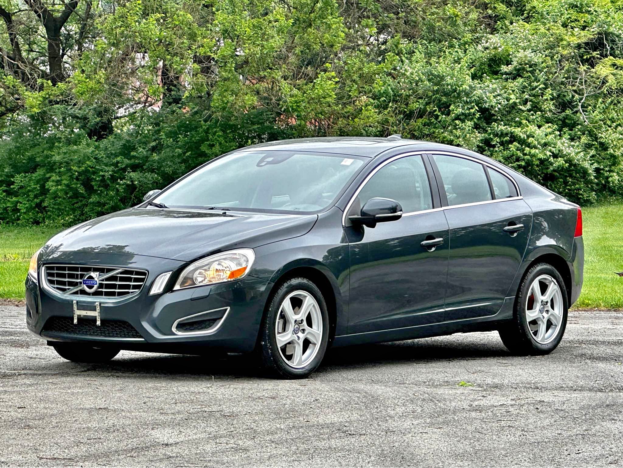 2012 Volvo S60 · T5 Sedan 4D - Cars & Trucks - Louisville, Kentucky ...