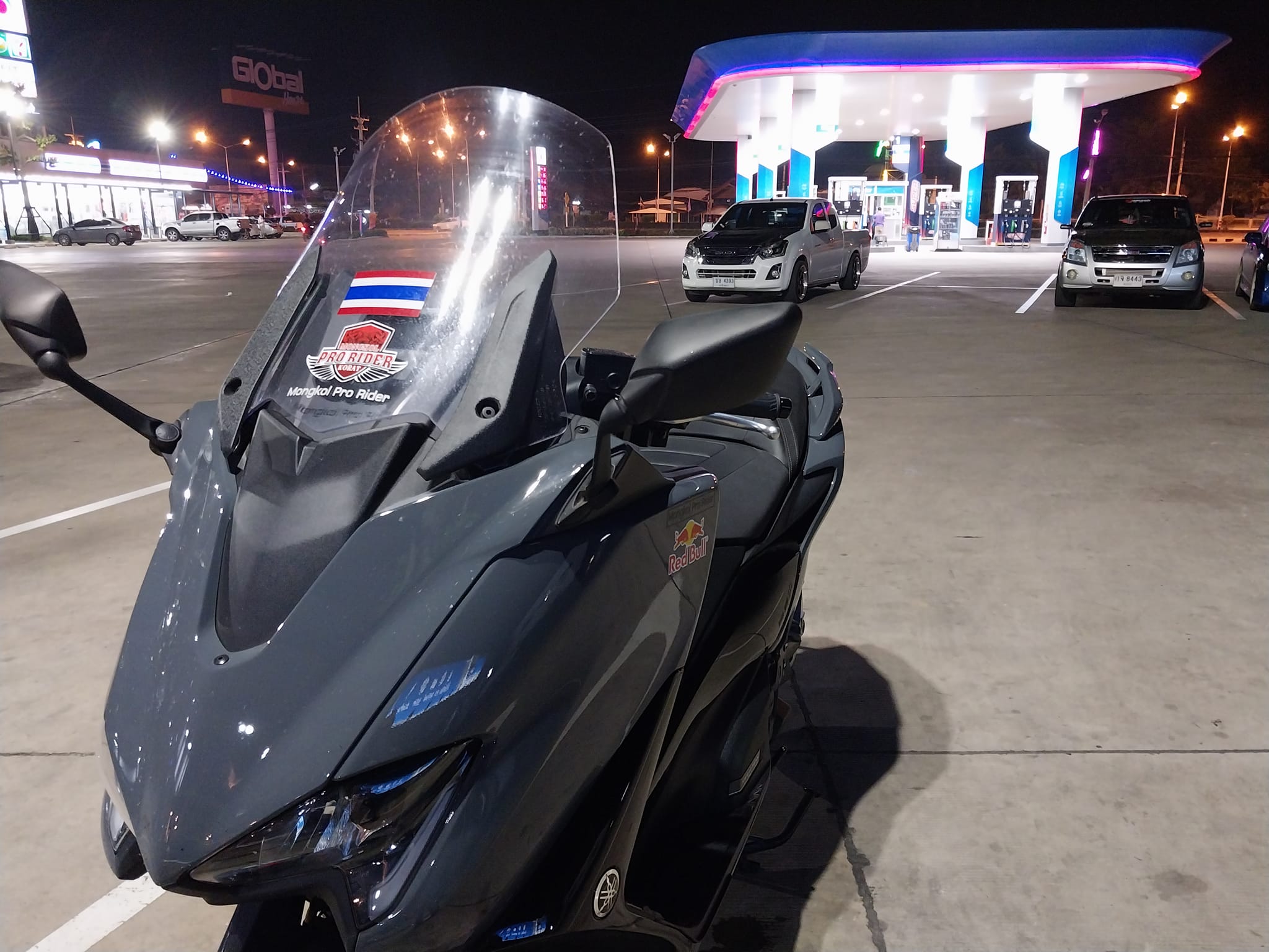 T max560 techmax วันนี้ ขึ้นเหนือ... - Mongkol Pro Rider | Facebook