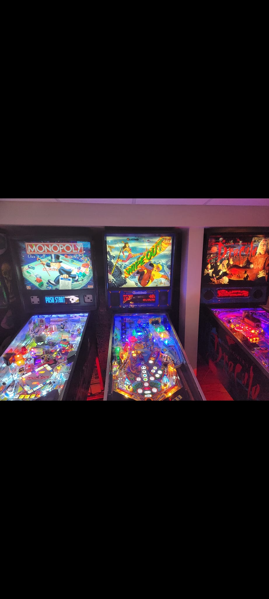 Pinball Machines Pool Tables Shuffleboards Poker Tables Bars | Kingston ON