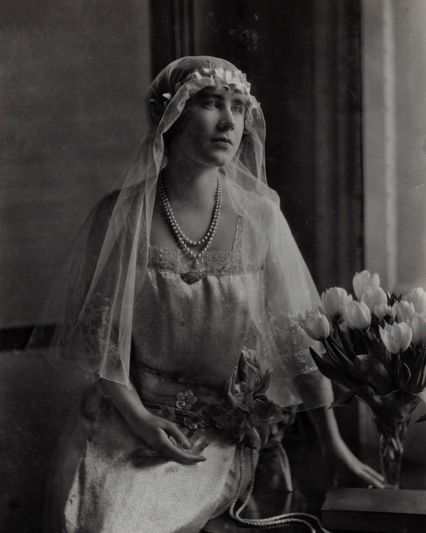 lady elizabeth bowes lyon wedding dress Bowes-Lyon as bridesmaid in 1922 royal queen mother last photo