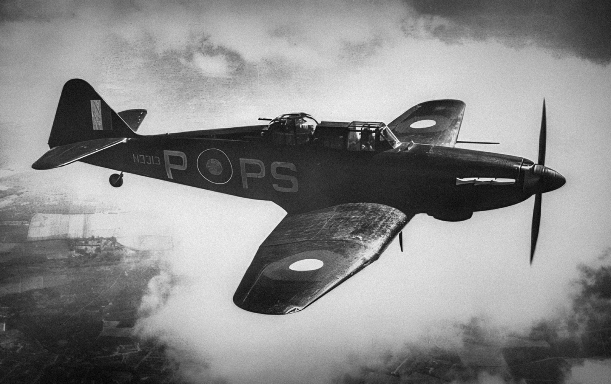 World - P.82 Defiant Mk I of No. 264 Squadron RAF (based in RAF West ...