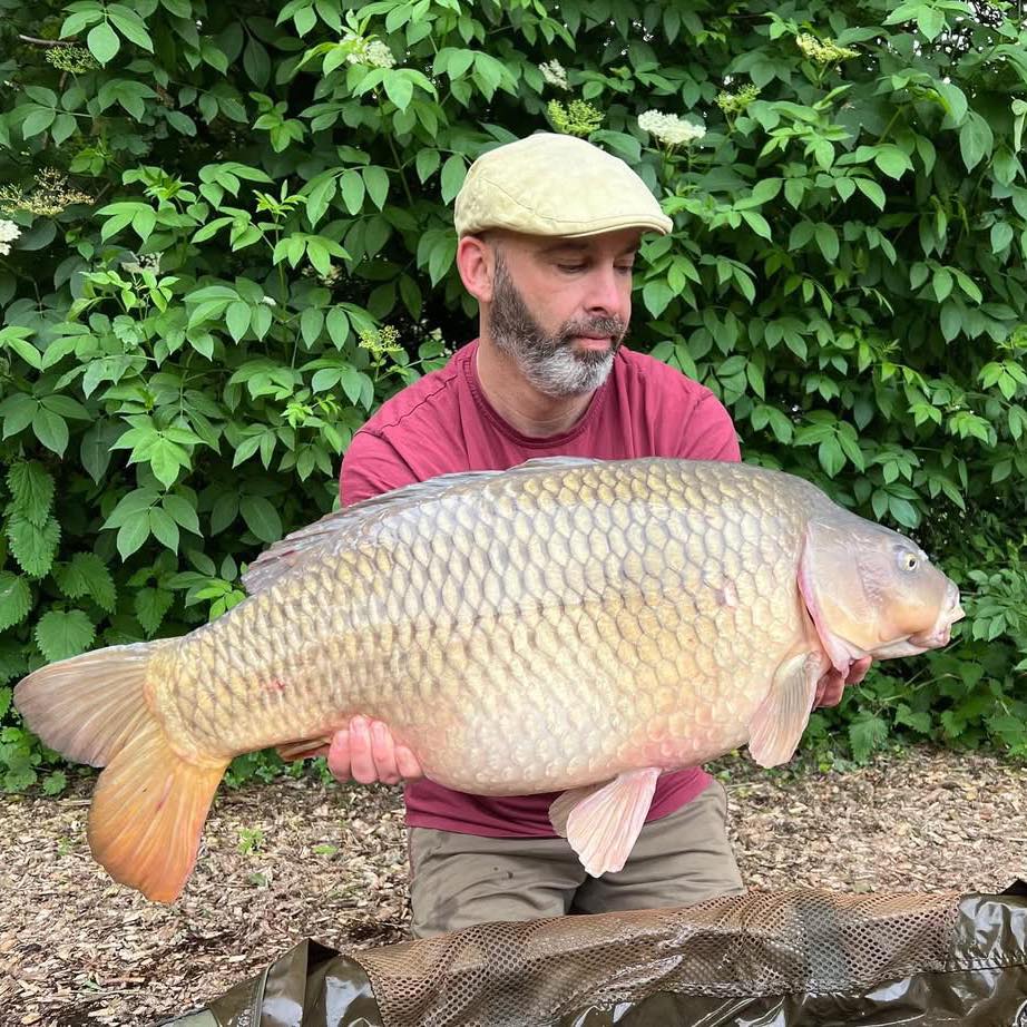 Essex Lake Reviews | Evening all, Armigers fishing lakes are now back ...