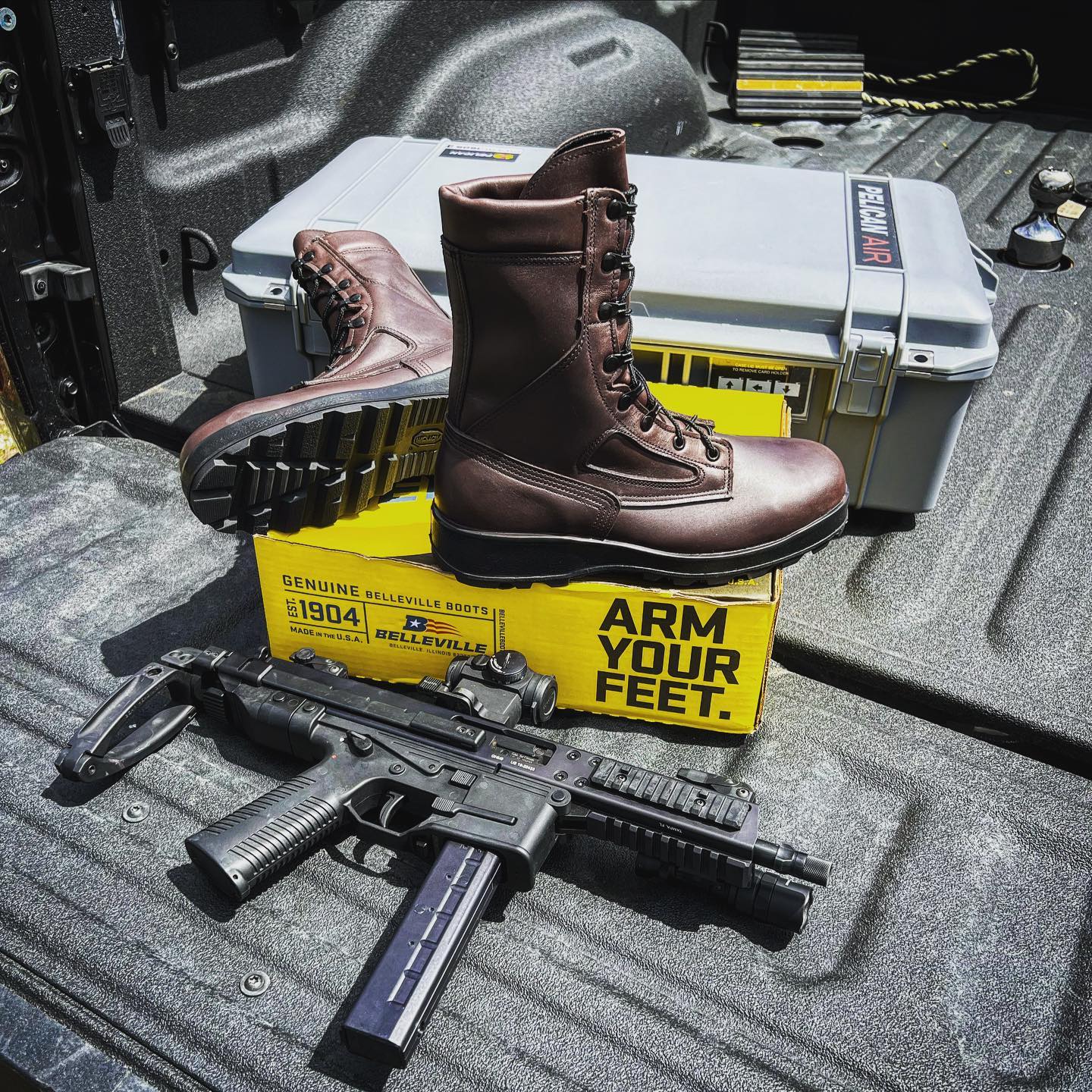 Belleville's U.S. Navy approved 495ST 'I-5' flight deck boots