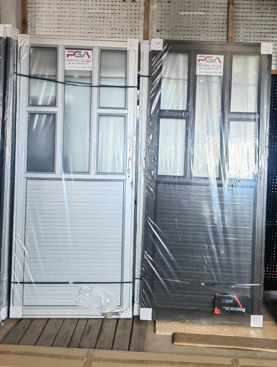 Jadas - Standard Aluminium doors R2800 Stable Aluminium doors R3000 ...