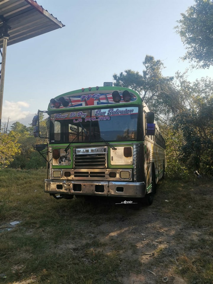 Adiós vaquero. - Buses chalatecos y norteños