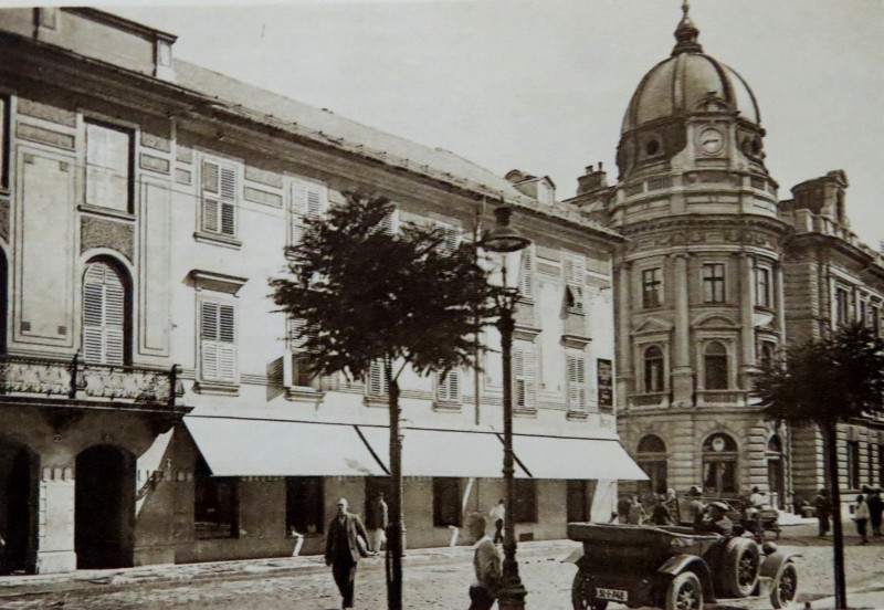 Stare fotografije in razglednice Ljubljane - Stari hotel Slon ...