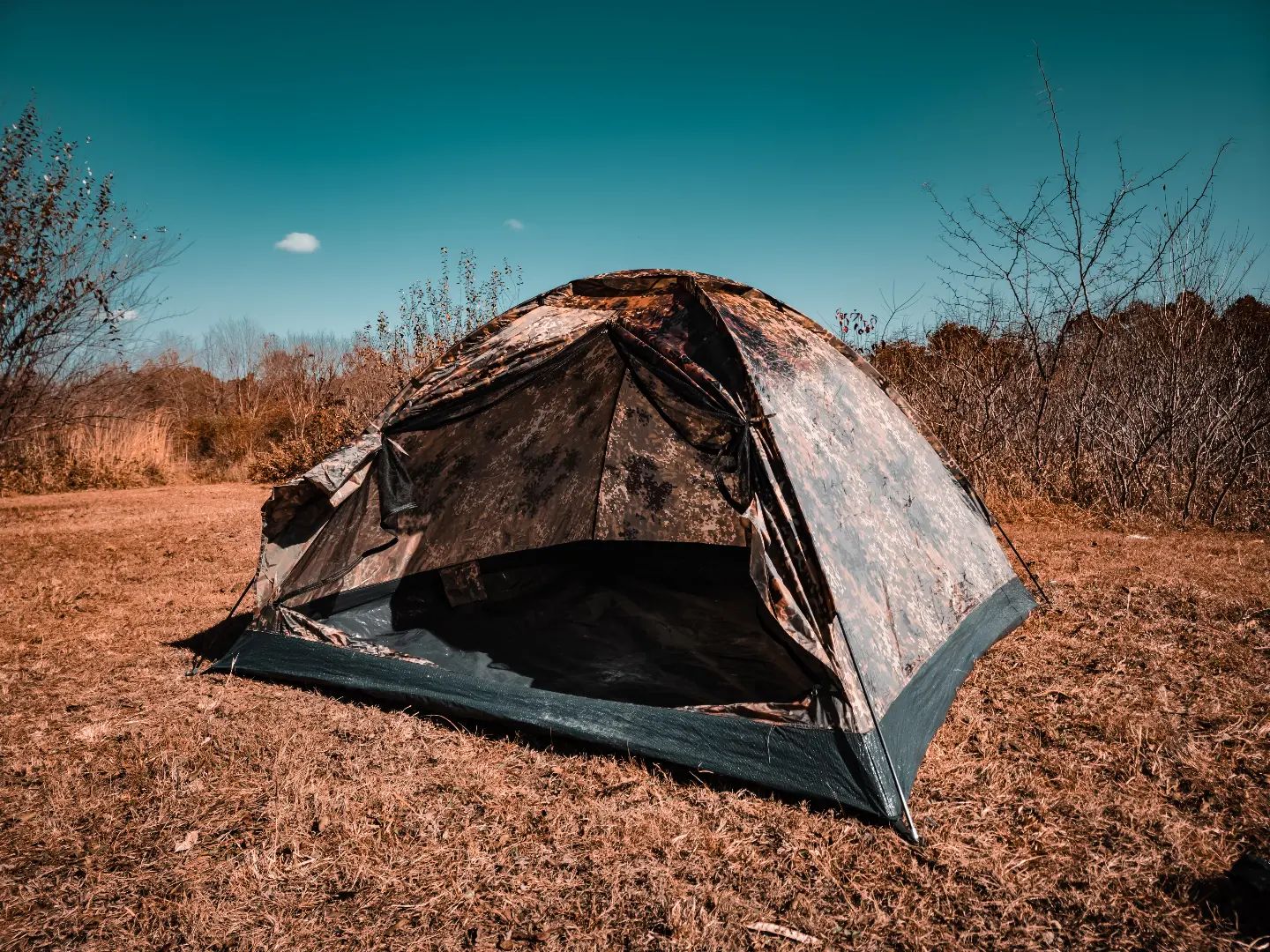 Unboxing and trial setup Onetigri Roc Shield Bushcraft Tent