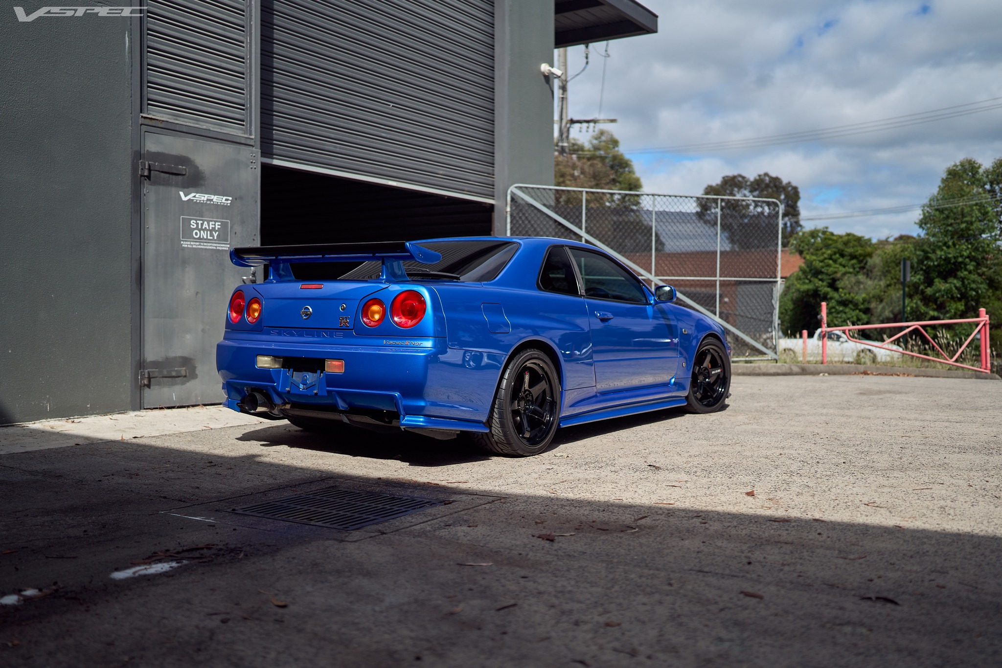 FOR SALE This R34 GT-R V-Spec II... - V-Spec Performance