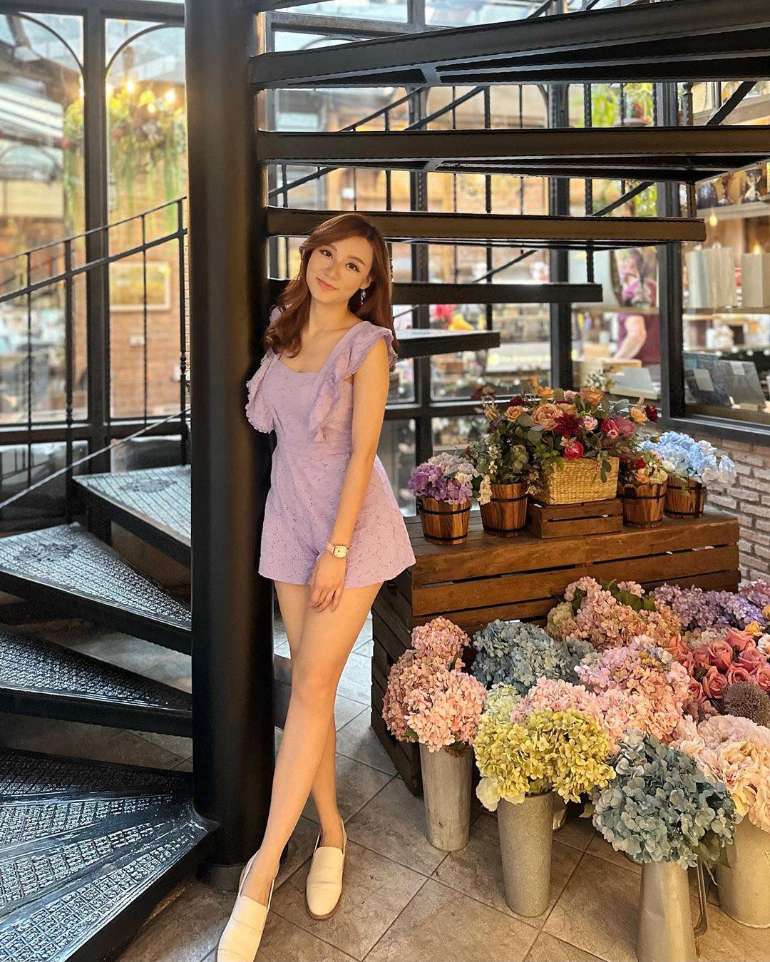 周可茵 Yomi Chow - 周可茵 Yomi Chow added a new photo.