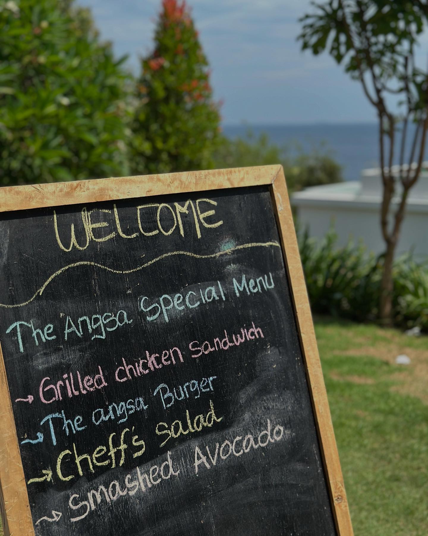 The Angsa - 🍔🥗🥪Updated lunch menu 🍳☕️🥞 Yummy breakfast... | Facebook