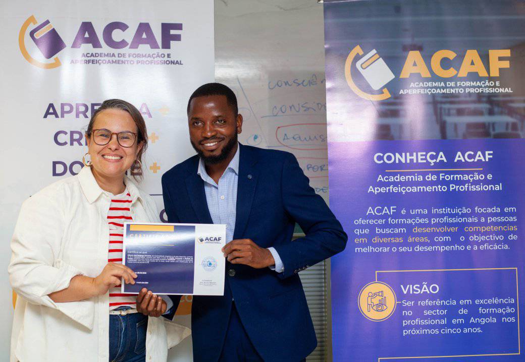 ACAF - Academia de Formação e Aperfeiçoamento Profissional