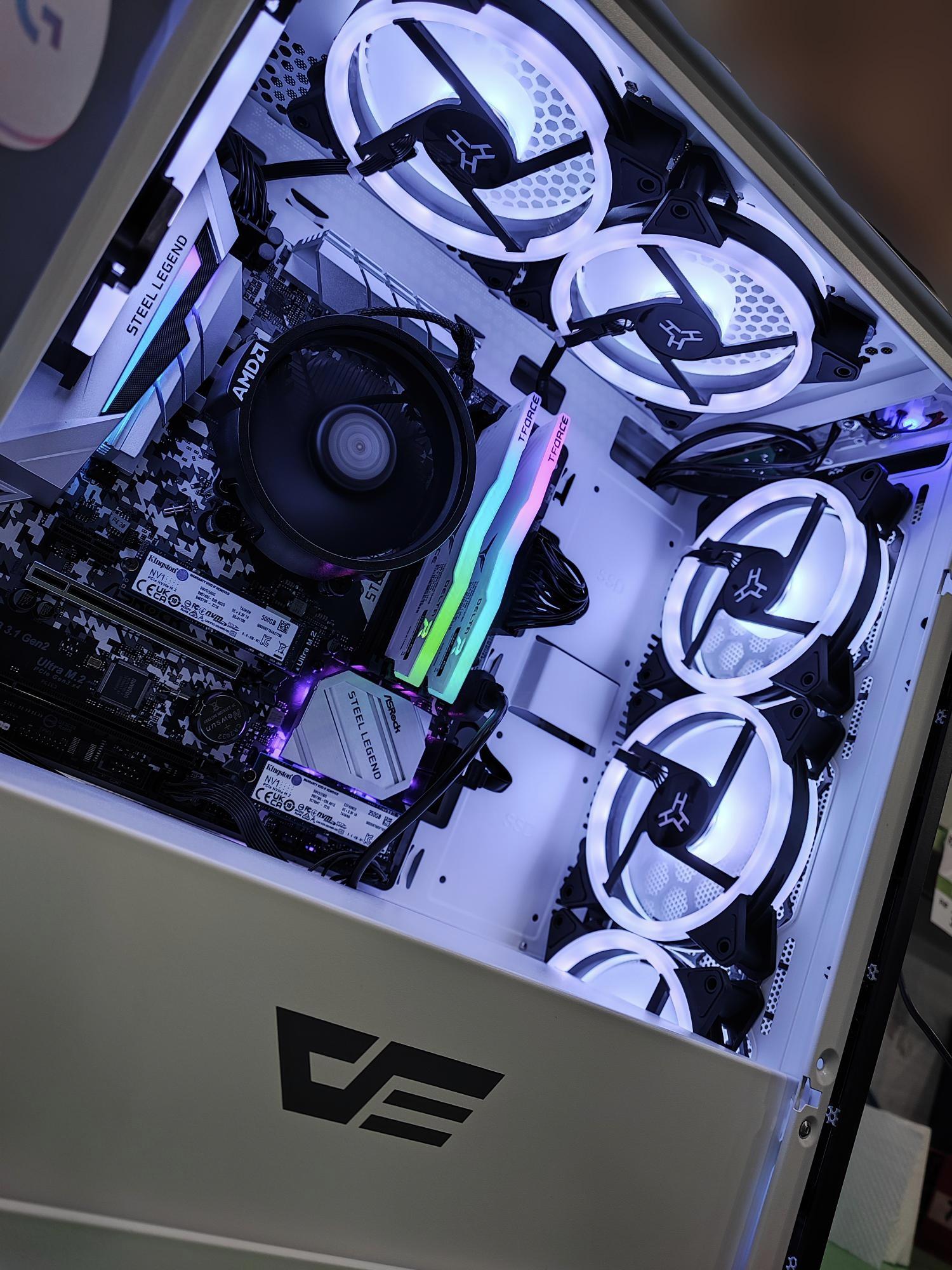EASY PC - #INSPO of the Day featuring this build from our... | Facebook