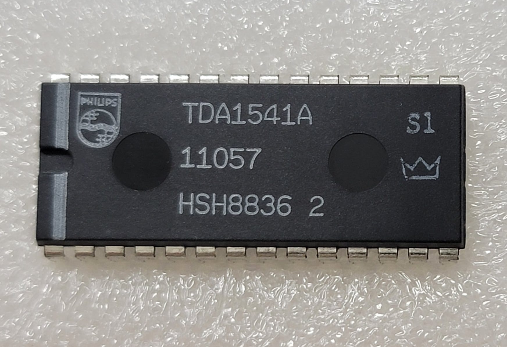 TDA-1541A S1 シングルクラウン(訳あり) TDA-1541A S1 シングルクラウン(訳あり) TDA-1541A S1 シングル