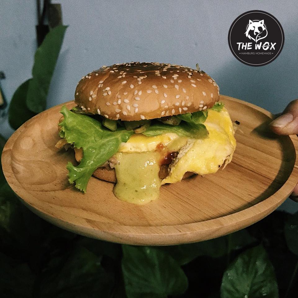 แฮมเบอร์เกอร์สูตรพิเศษจาก The... - The WOX hamburg homemade