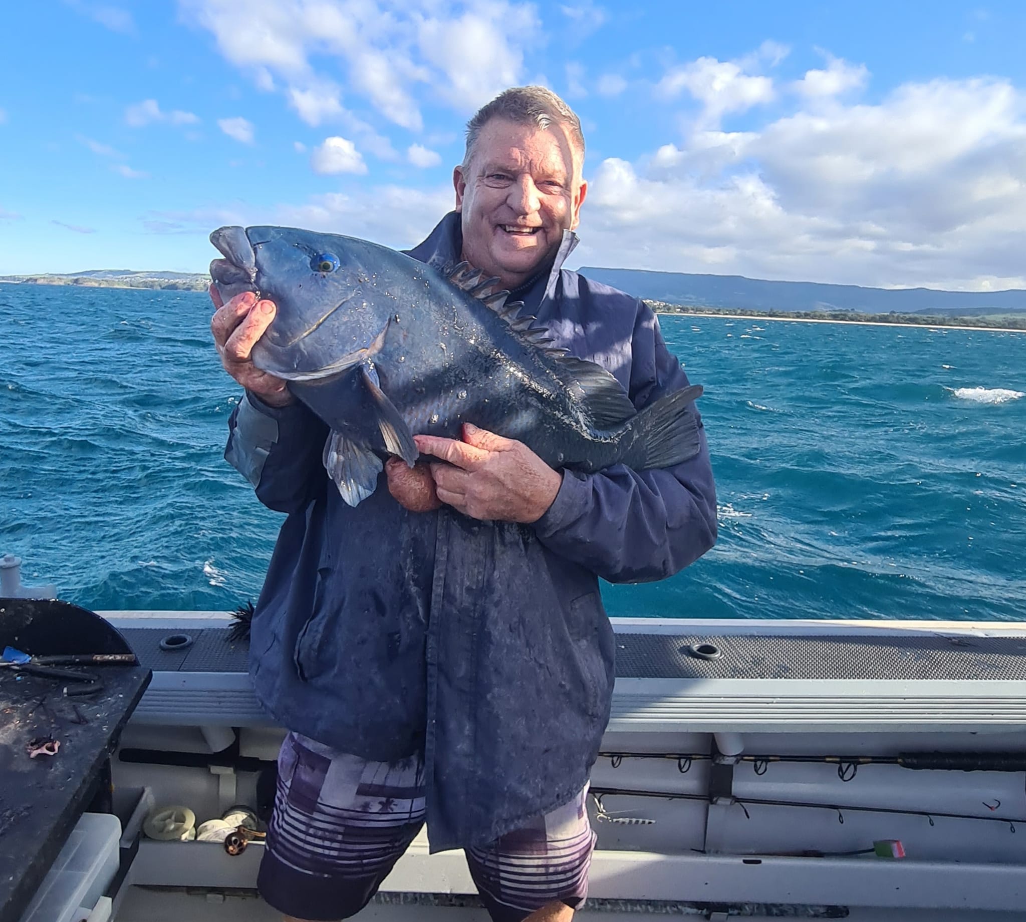 Warilla - Fish of the month blue Groper. Steve Rhind holding his fish ...
