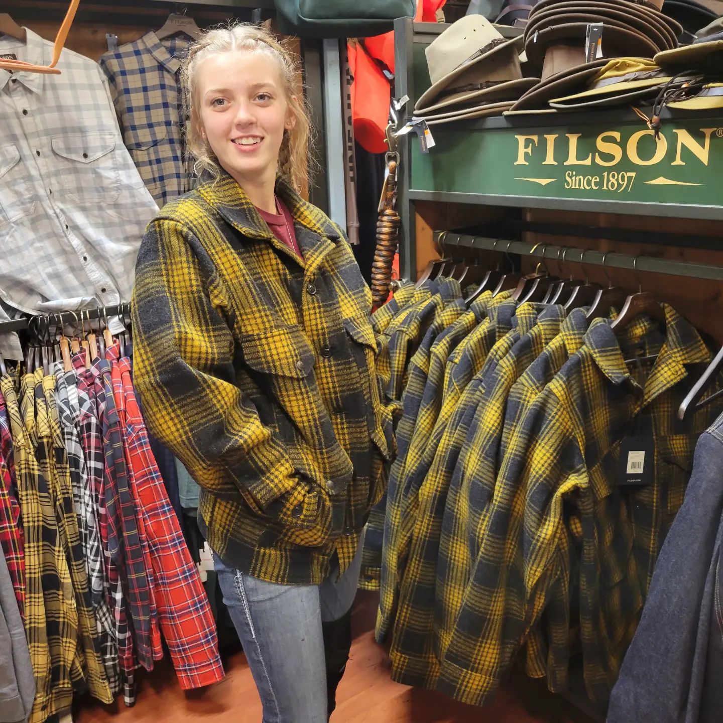 Mackinaw Wool Cruiser. Legendary American outerwear. Patented in  display picture 1