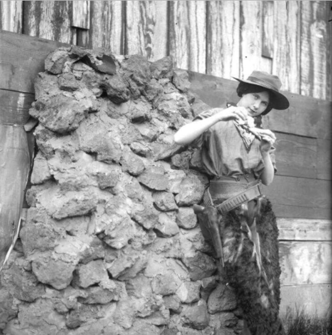 Beth Howland, pre Vera days, posing for a Salem cigarette ad