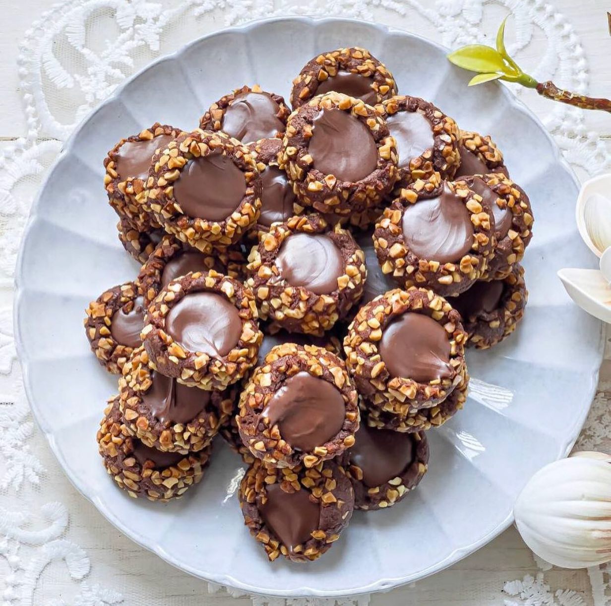 🍪 NUTELLA BUTTONS 🍪 Kuih premium... - Cik Ghost Cookies