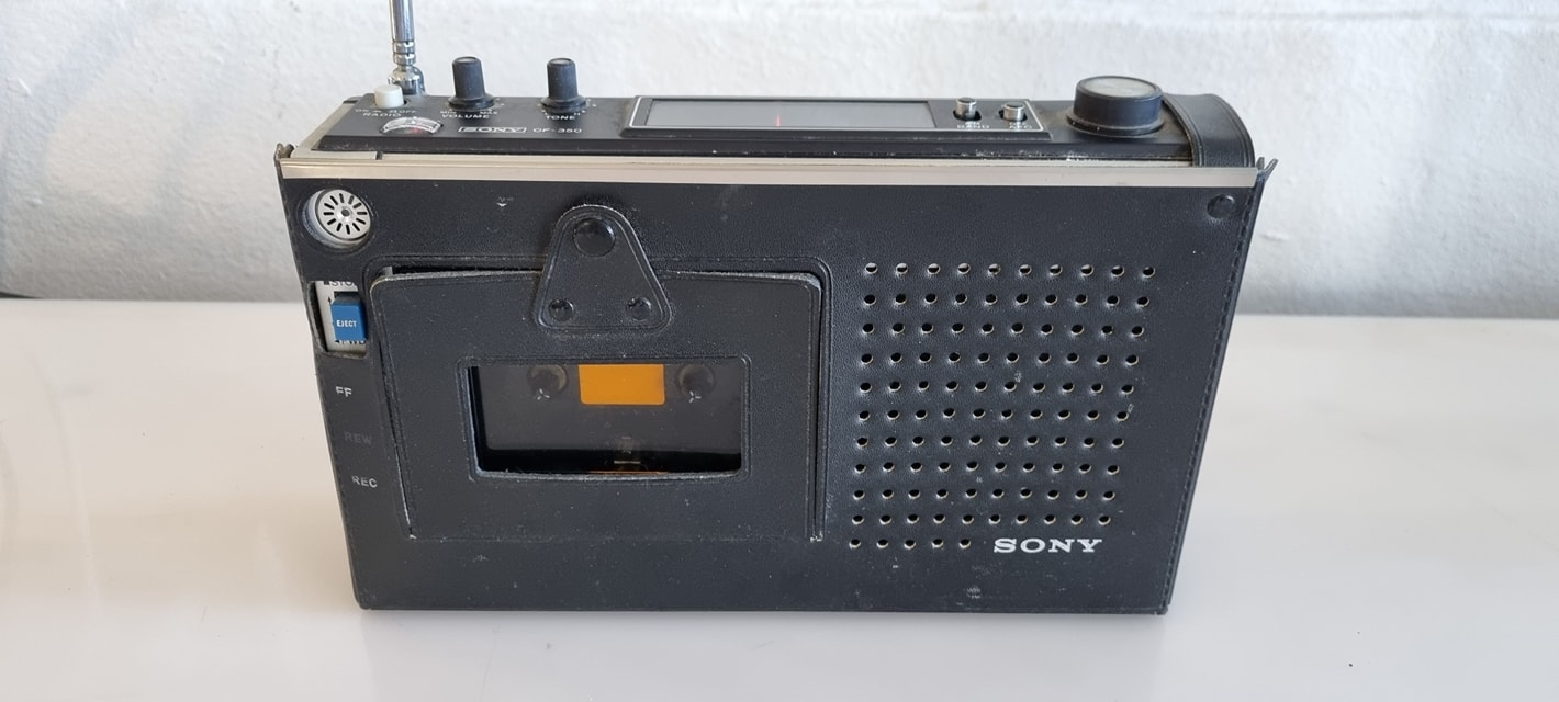 Sony CF2550 stereo radio cassette recorder