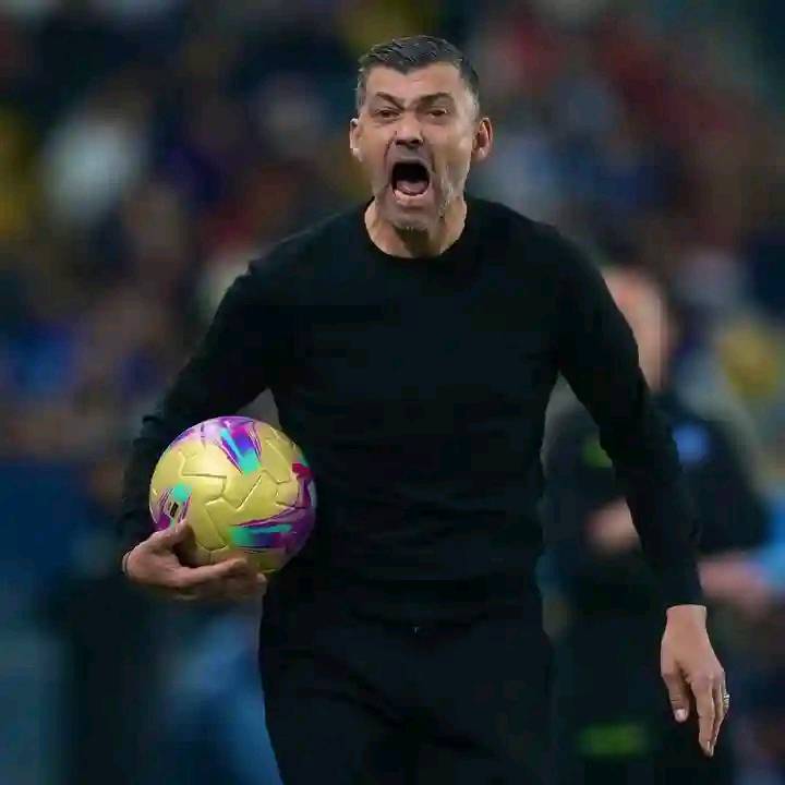 During his coaching career, Sergio Conceição held the following
