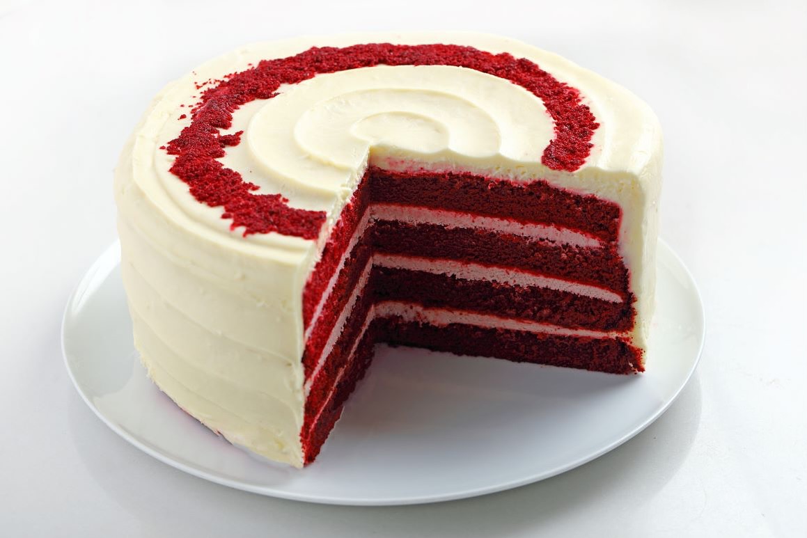 ラルフズコーヒーのシーズナルケーキ【レッドベルベットケーキ】をご