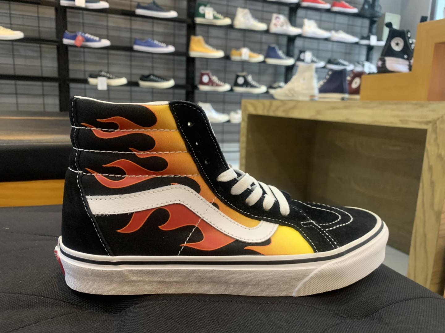 STORE CONS HẠ LONG added a new photo. - STORE CONS HẠ LONG
