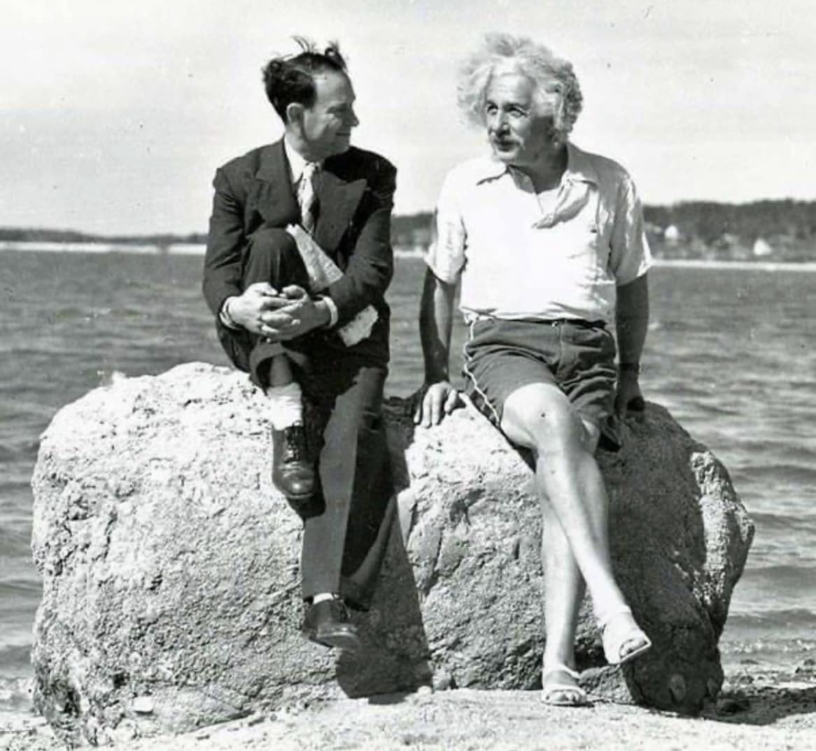 Albert Einstein at the Beach, 1939. 🏖️🧠🌊 #AmazingTimecapsule