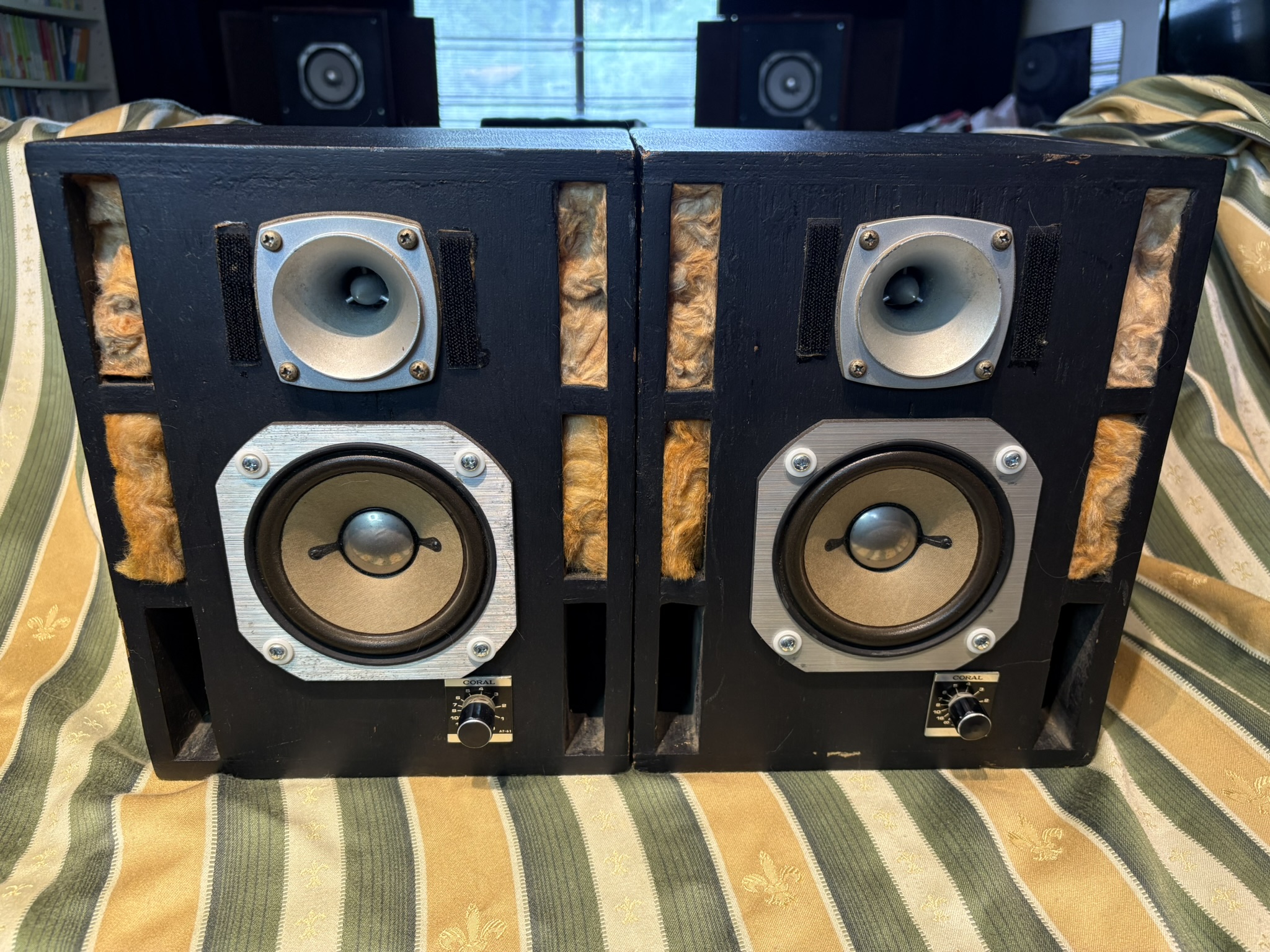 DENON SC-210 EXSCENE 私が20歳頃に買った約50年前のスピーカーですが