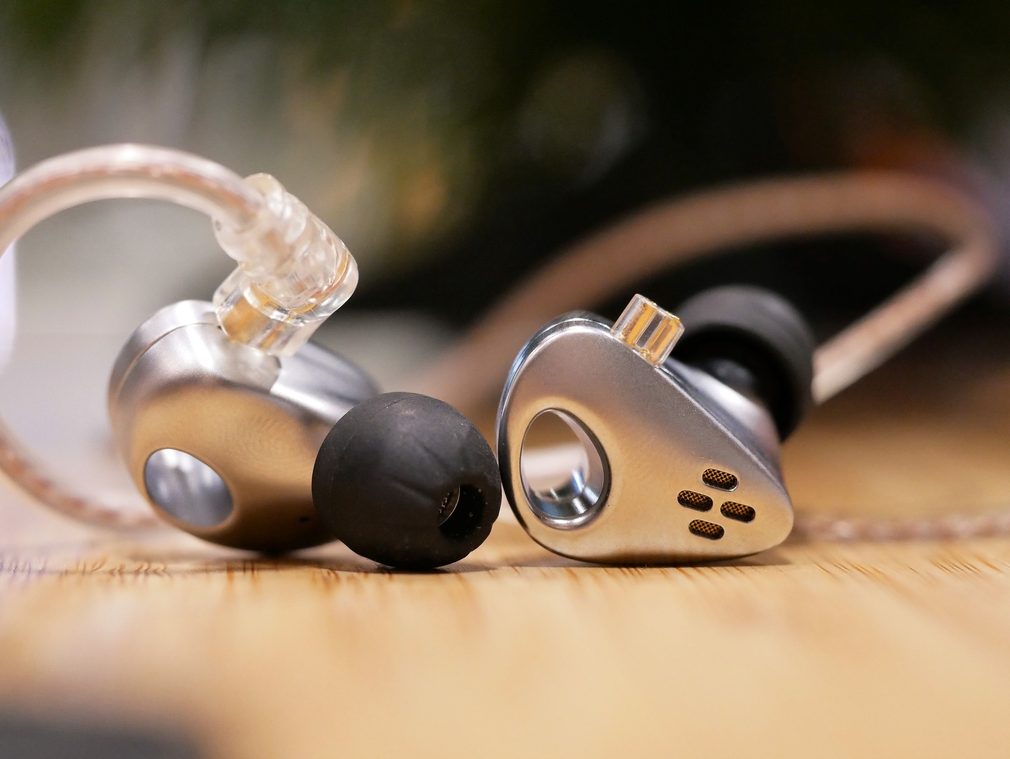 Zoundaholic - 🔥 CCA CXS หูฟัง IEM Dynamic Driver ระดับ... | Facebook