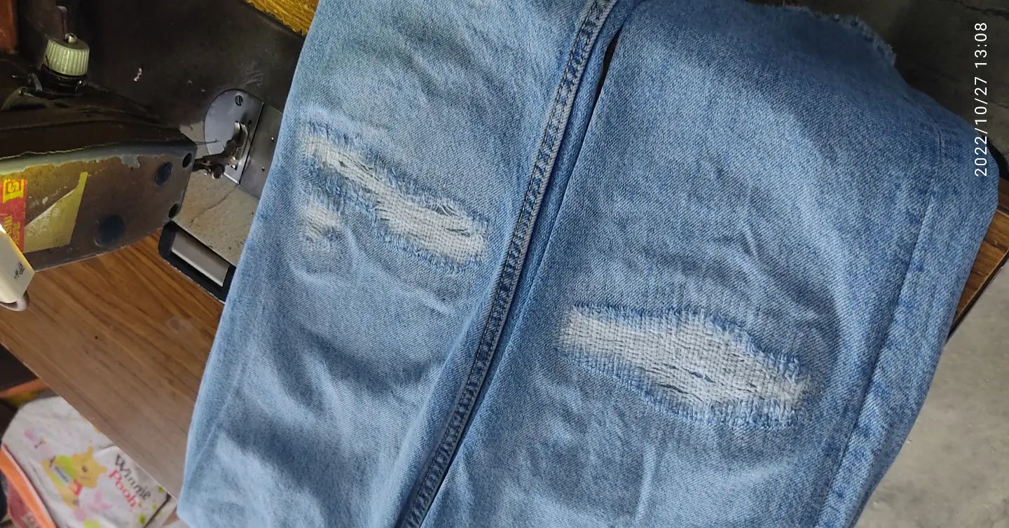 Is this damage mendable on Levi's 501?
