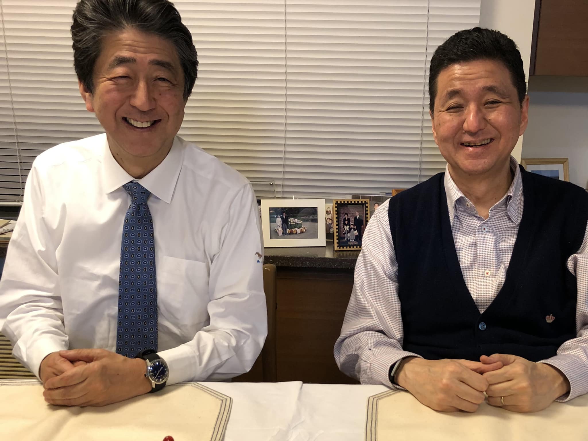 岸 信 千世 弟
