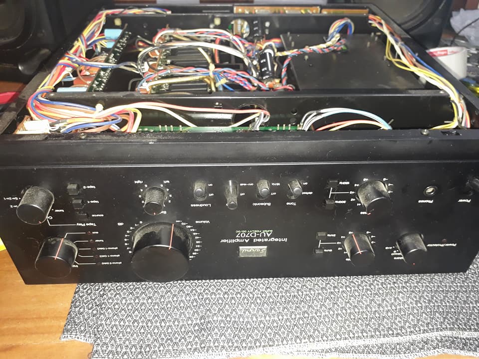Sansui AU-D707con problemas de chicharreo ya solucionado y con con