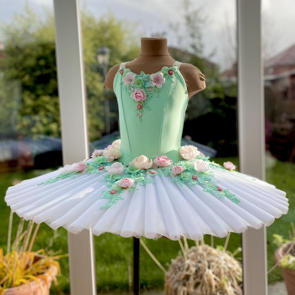 Well this has to be one of the sweetest little tutus ever