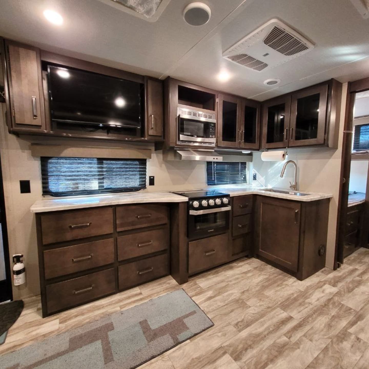 Eastern Sierra RV Rentals | Big Pine CA