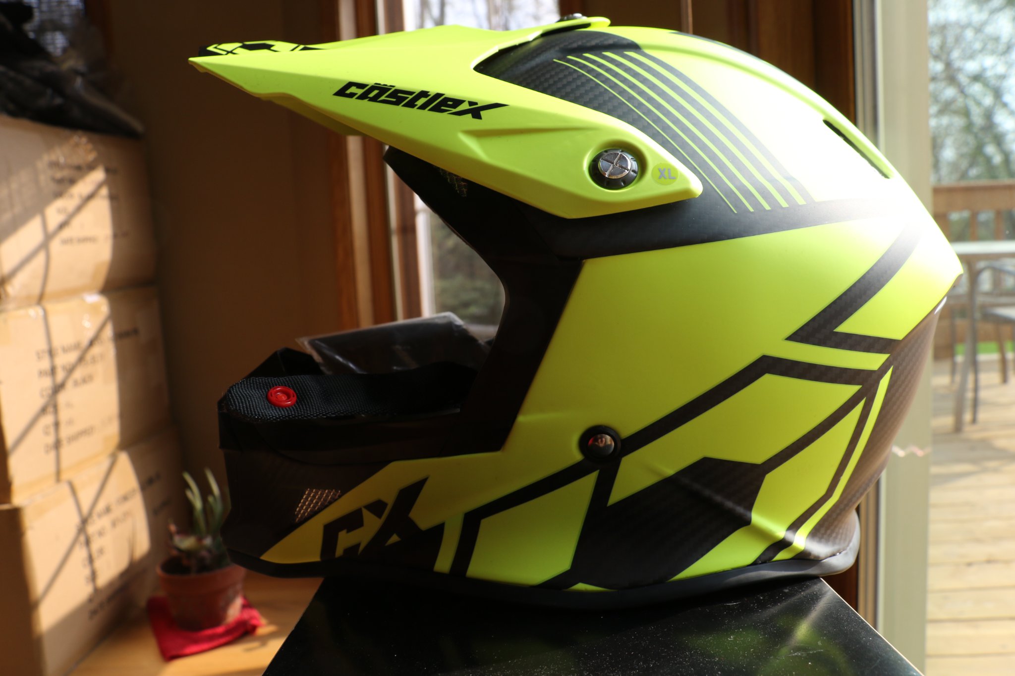 electroluminescent motorcycle helmet kits Hydration Kit for Enduro & Off-Road The helmet features Leatts 360 Turbine Technology to help protect against both linear and rotational impacts TRON-style Electroluminescent Motorcycle Helmet Strips