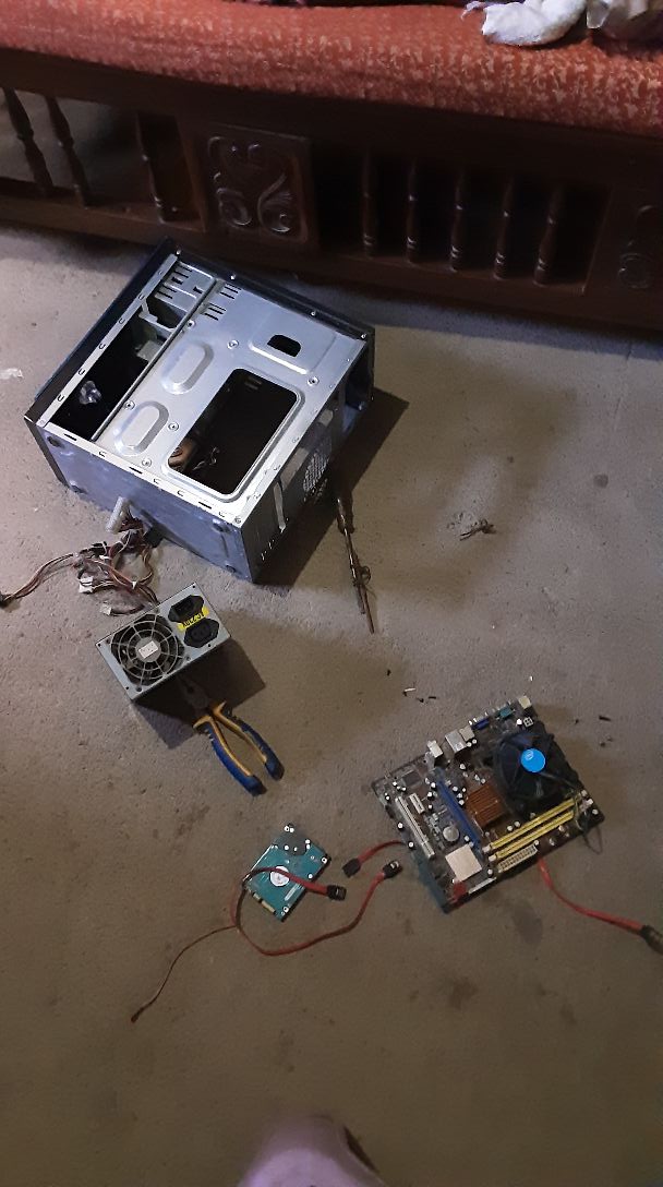 bumibili ng sirang computer | Facebook
