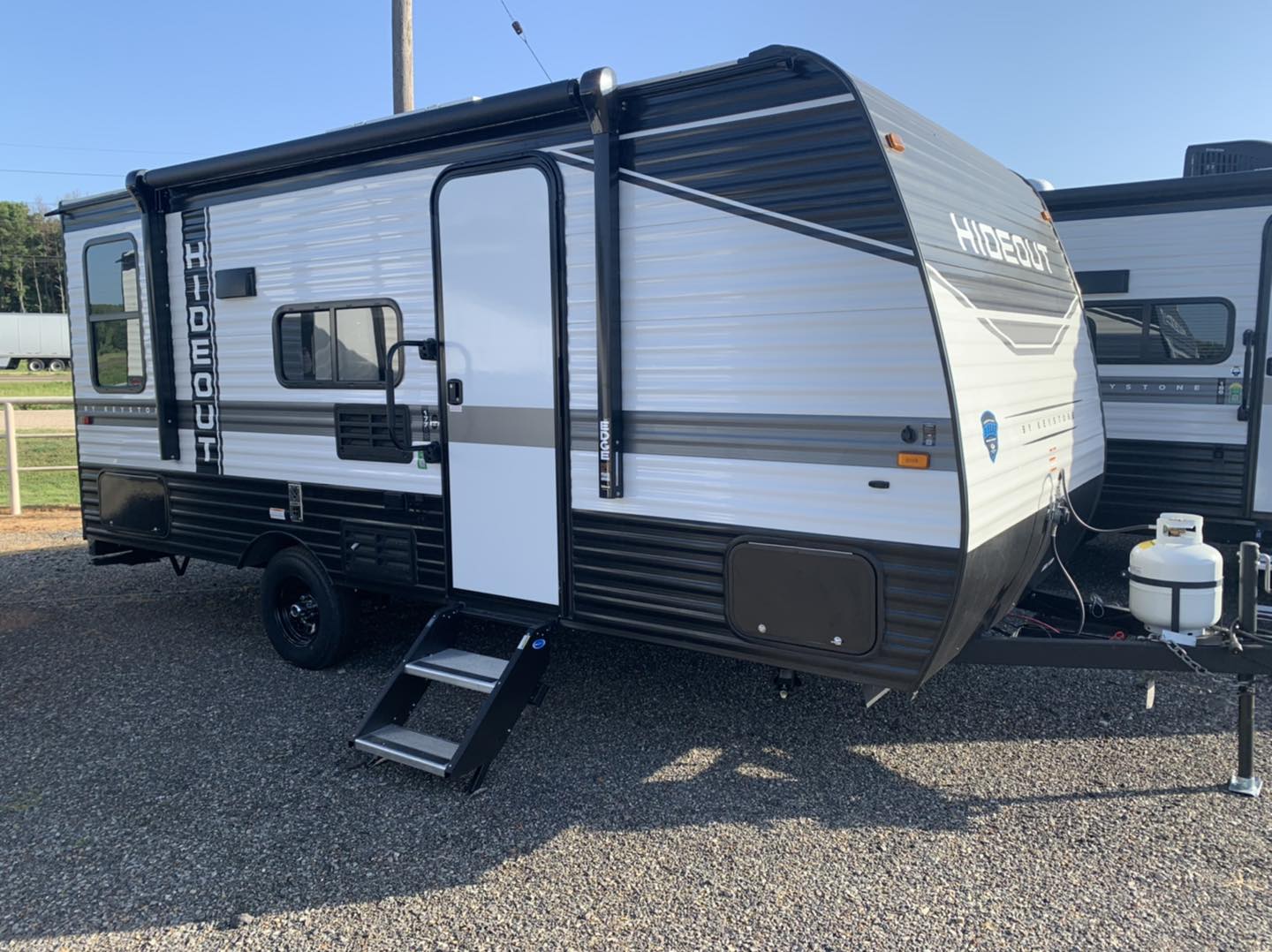 New Keystone Hideout 177 RD... - Longhorn Trailer Sales LLC