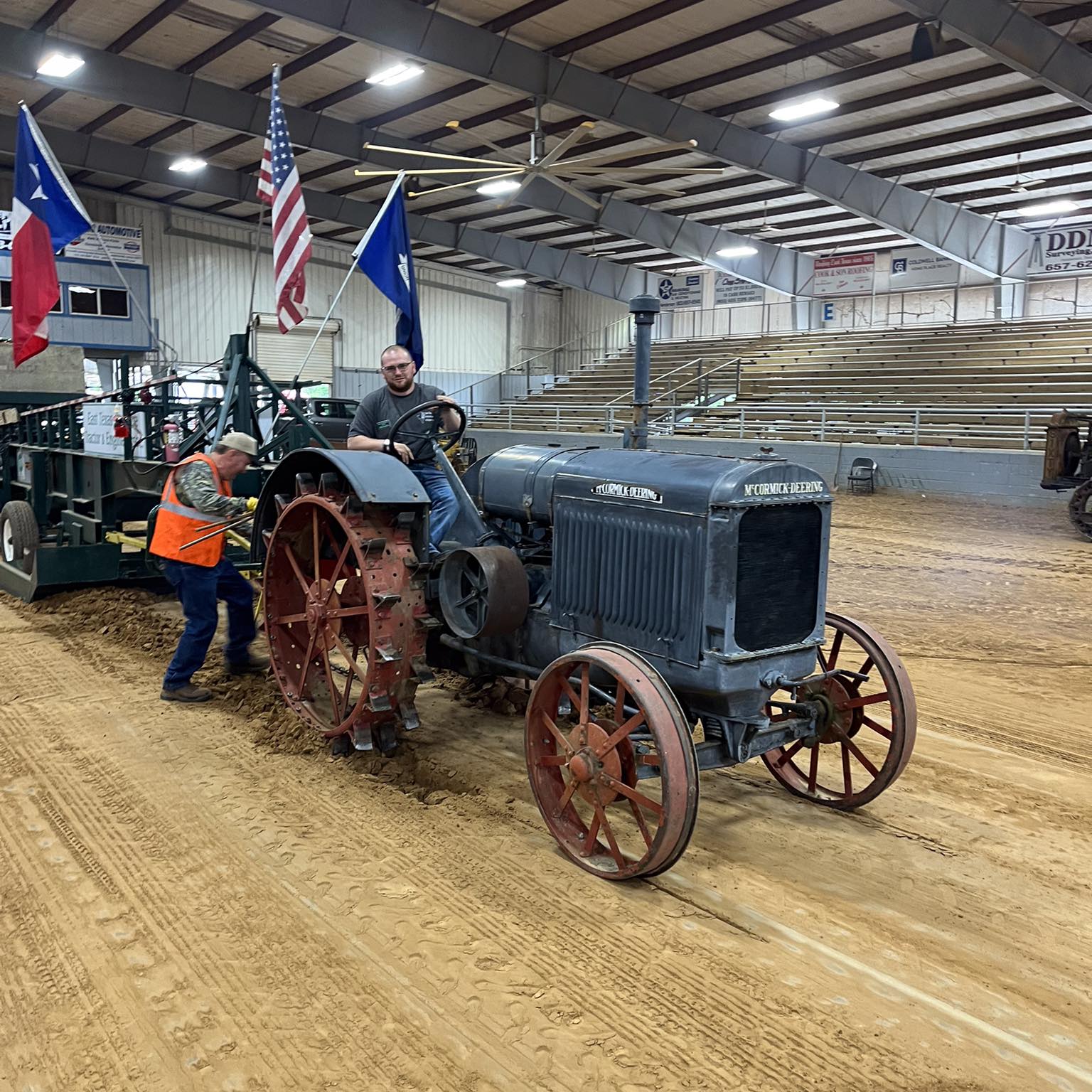 East Texas... - East Texas Antique Tractor & Engine Club