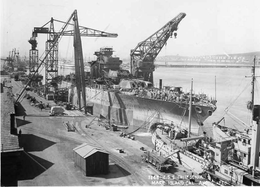 California History | Bow photo of the battleship California (BB-44) at ...