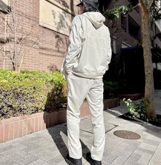 WTW SURFCLUB（ダブルティーサーフクラブ） (@wtwsurfclub) • Facebook