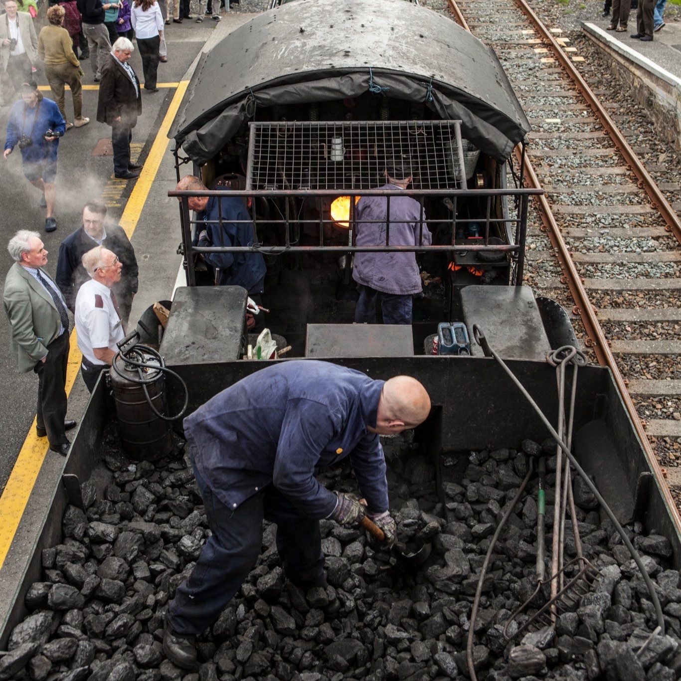 The Steam Dreams Rail Co - Fire up the steam engine; it's Bonfire Night ...