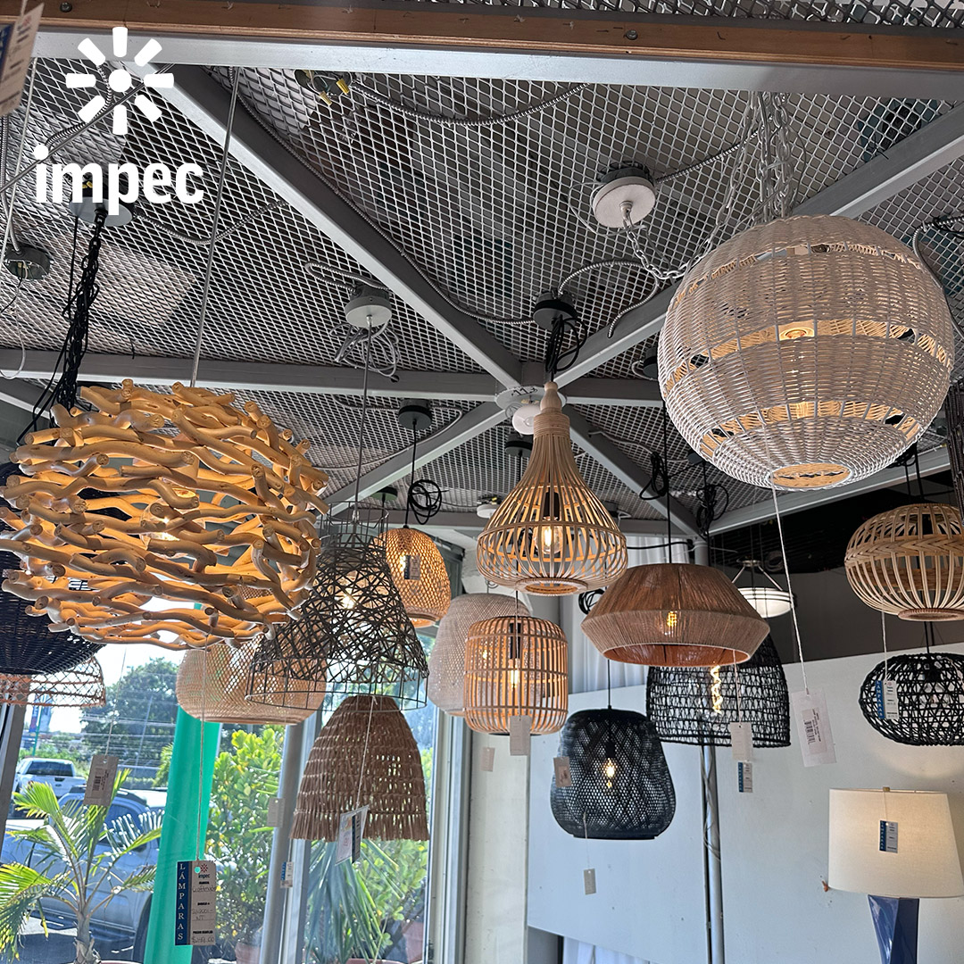 IMPEC - GRAN INVENTARIO EN LÁMPARAS EN RATTAN Y MIMBRE...
