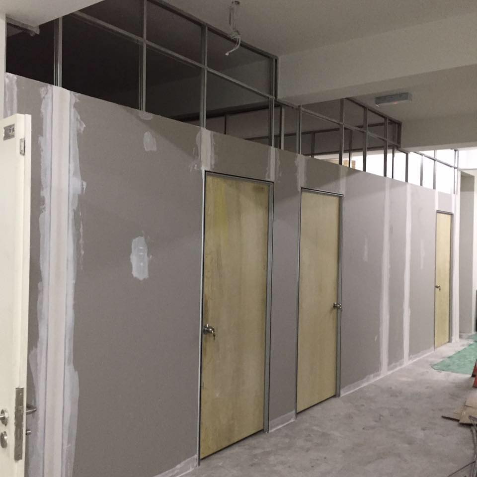 JS glass Aluminium & ceiling partition