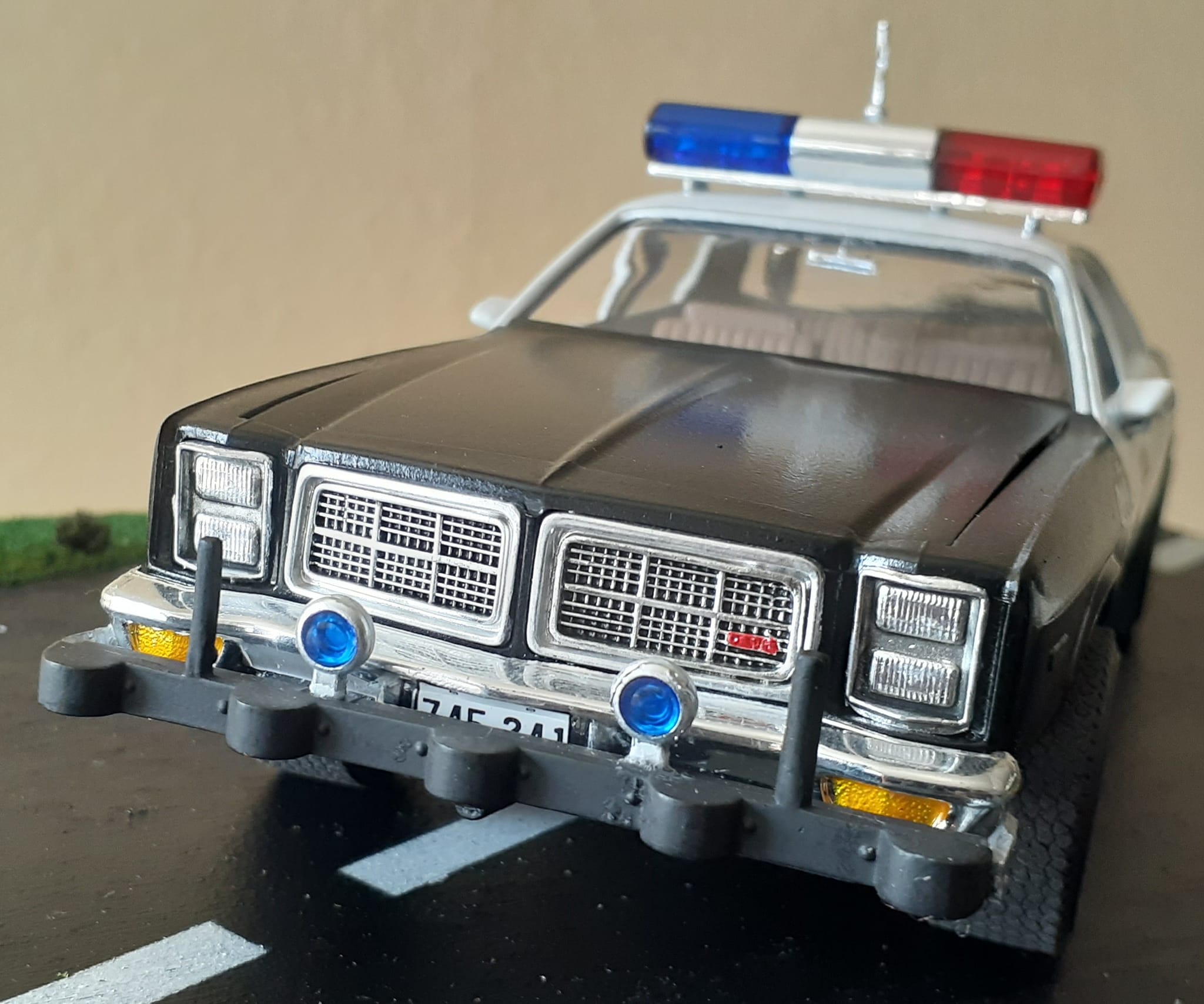 Batman Joker Goonn Car/Gotham City Police Car - U.S.Car Models - Ihr