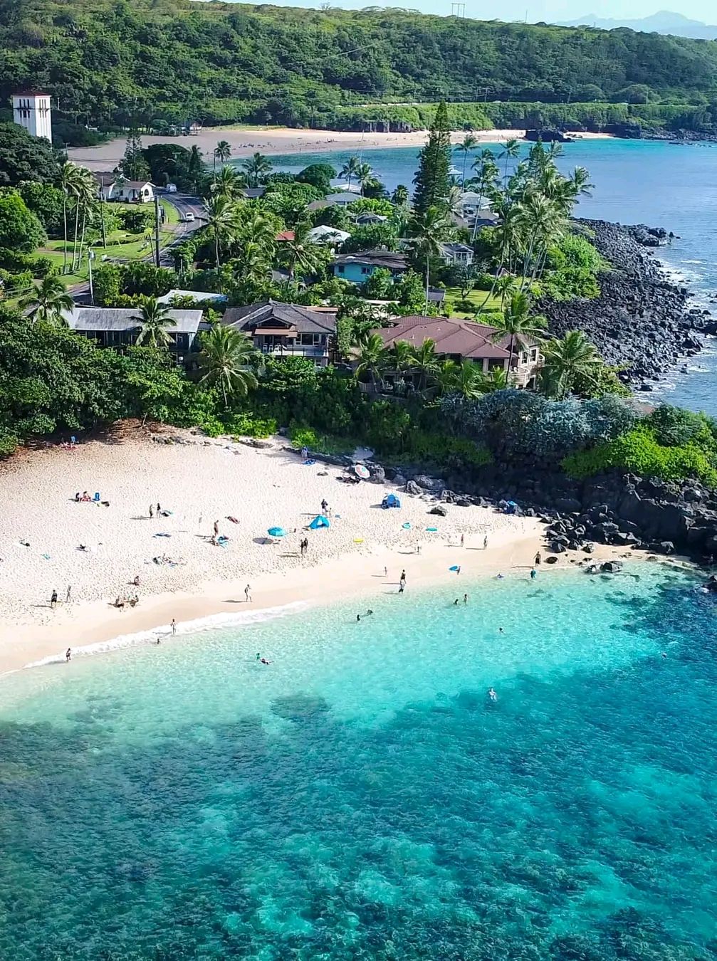 Beautiful day at Three Tables on the North Shore of Oahu