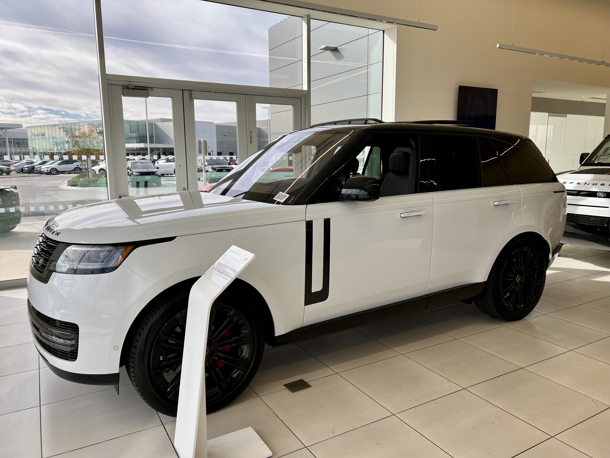 Land Rover Arrowhead added a new photo. - Land Rover Arrowhead