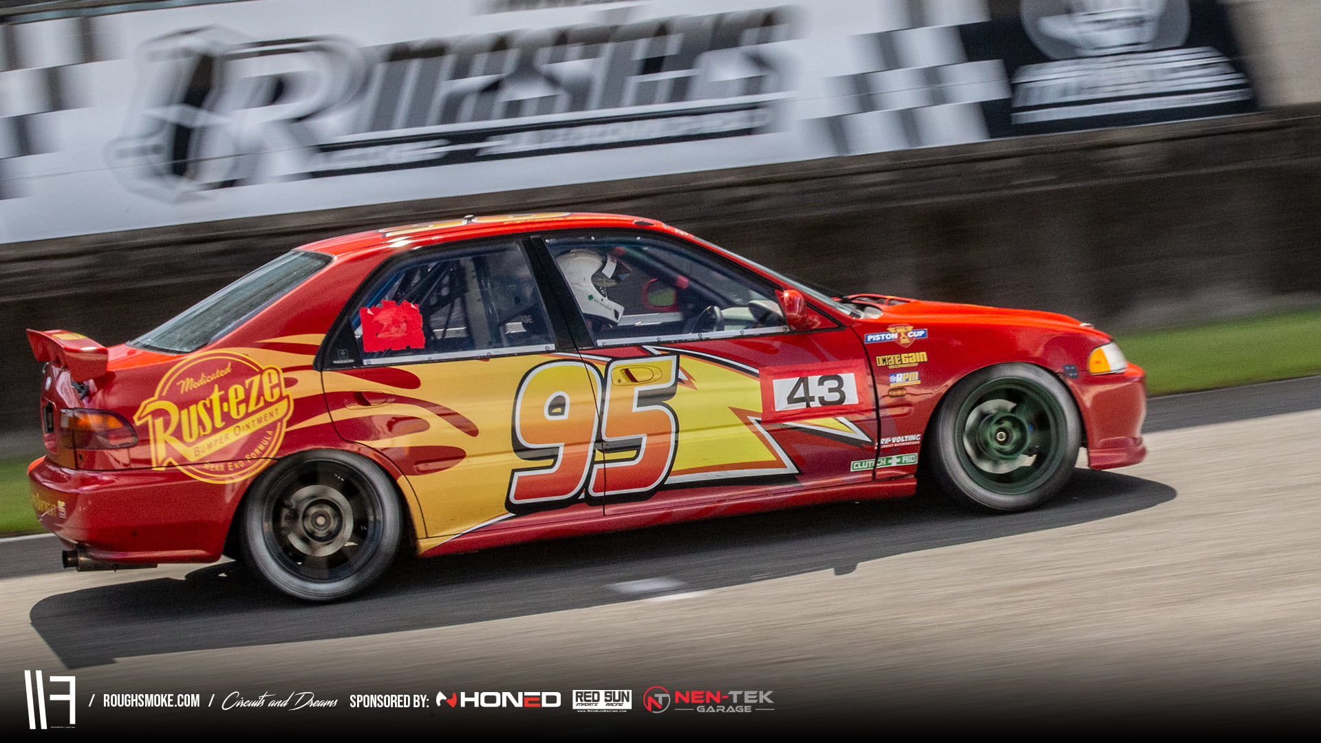 Roughsmoke - Drybear racing Honda EG8 CIVIC Ferio on the main straight ...