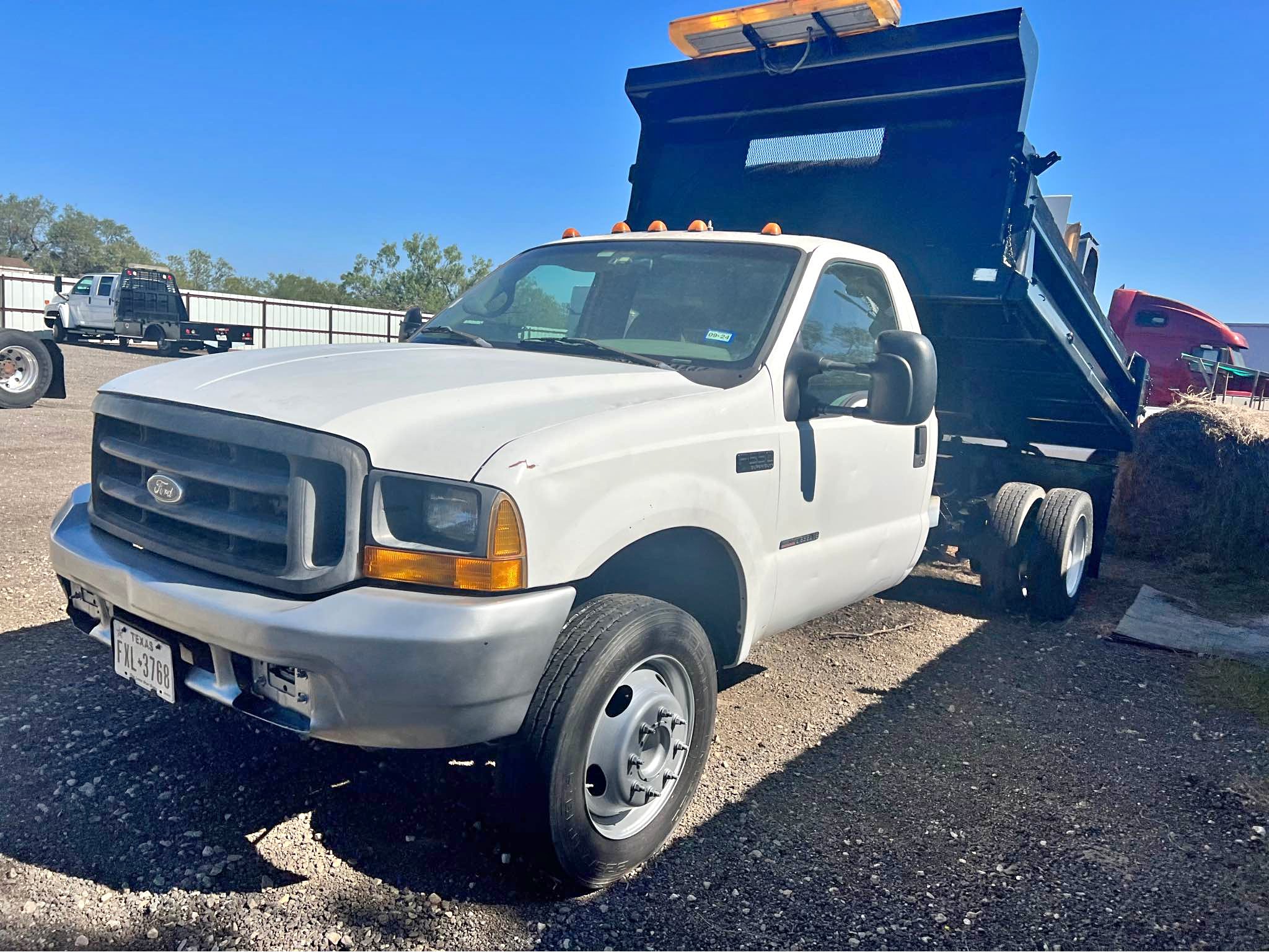 2000-ford-7-3-disel-f550-dump-truck-122-000-miles-commercial-vehicles